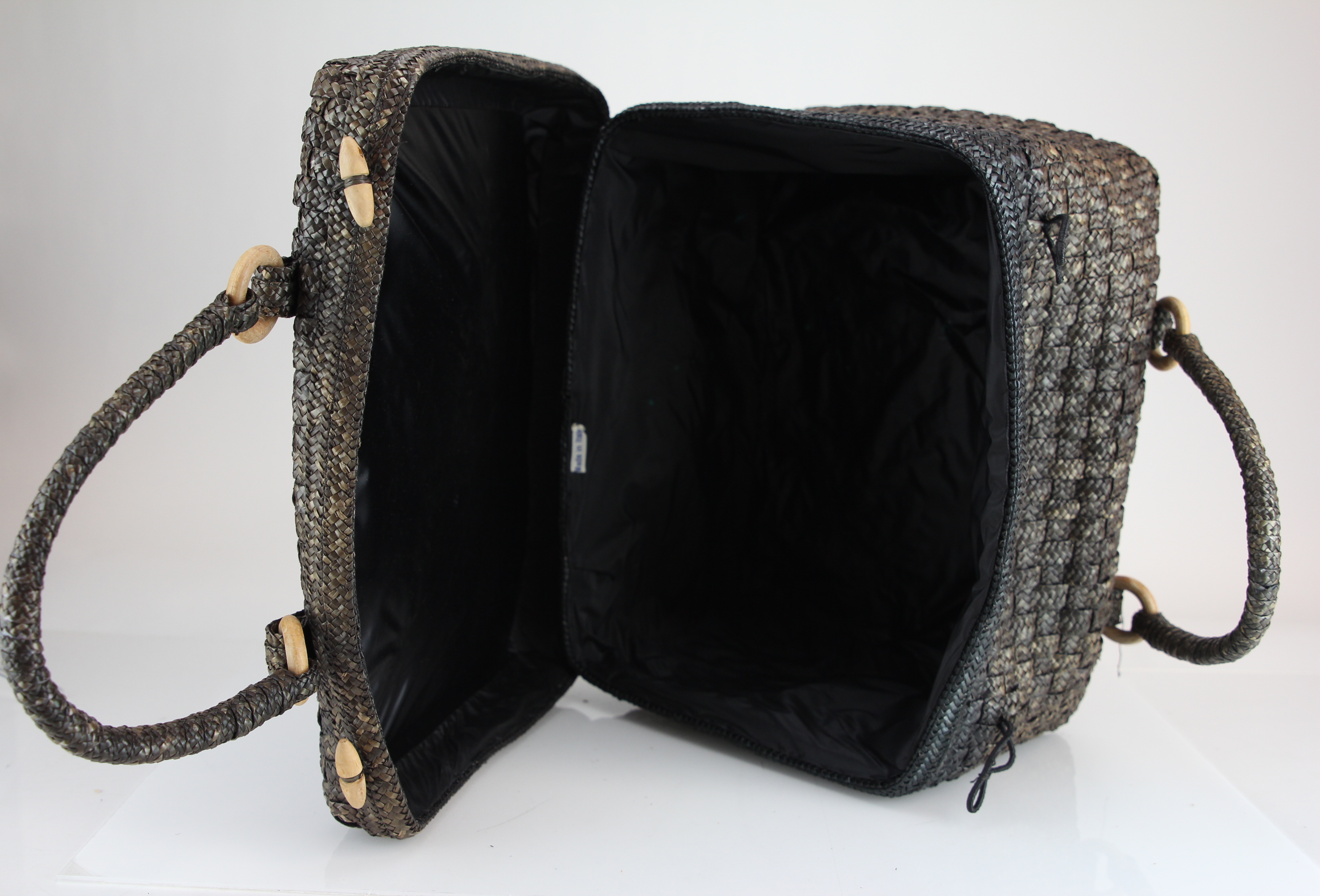 Vintage Woven Straw Travel Bag