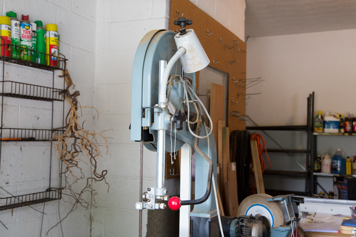 Delta 14" Band Saw with Extra Blades