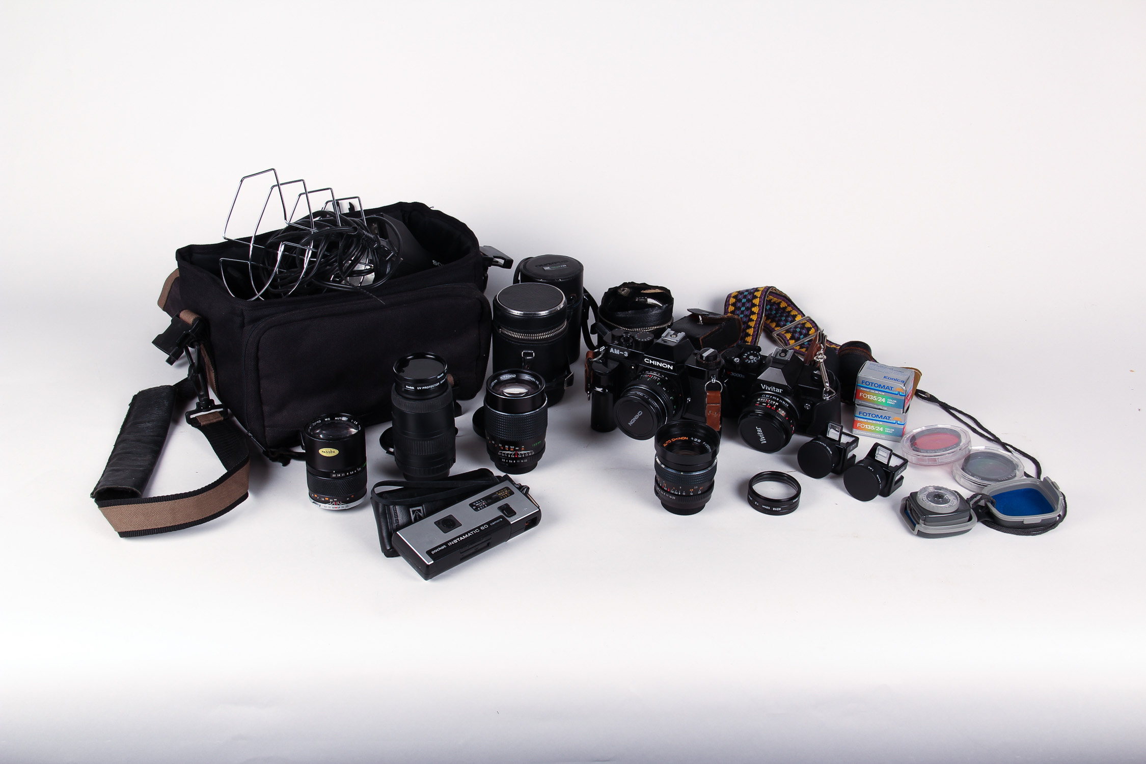 Lot of Vintage 35mm Cameras