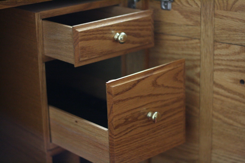 Winners Only Inc. Executive Oak Desk