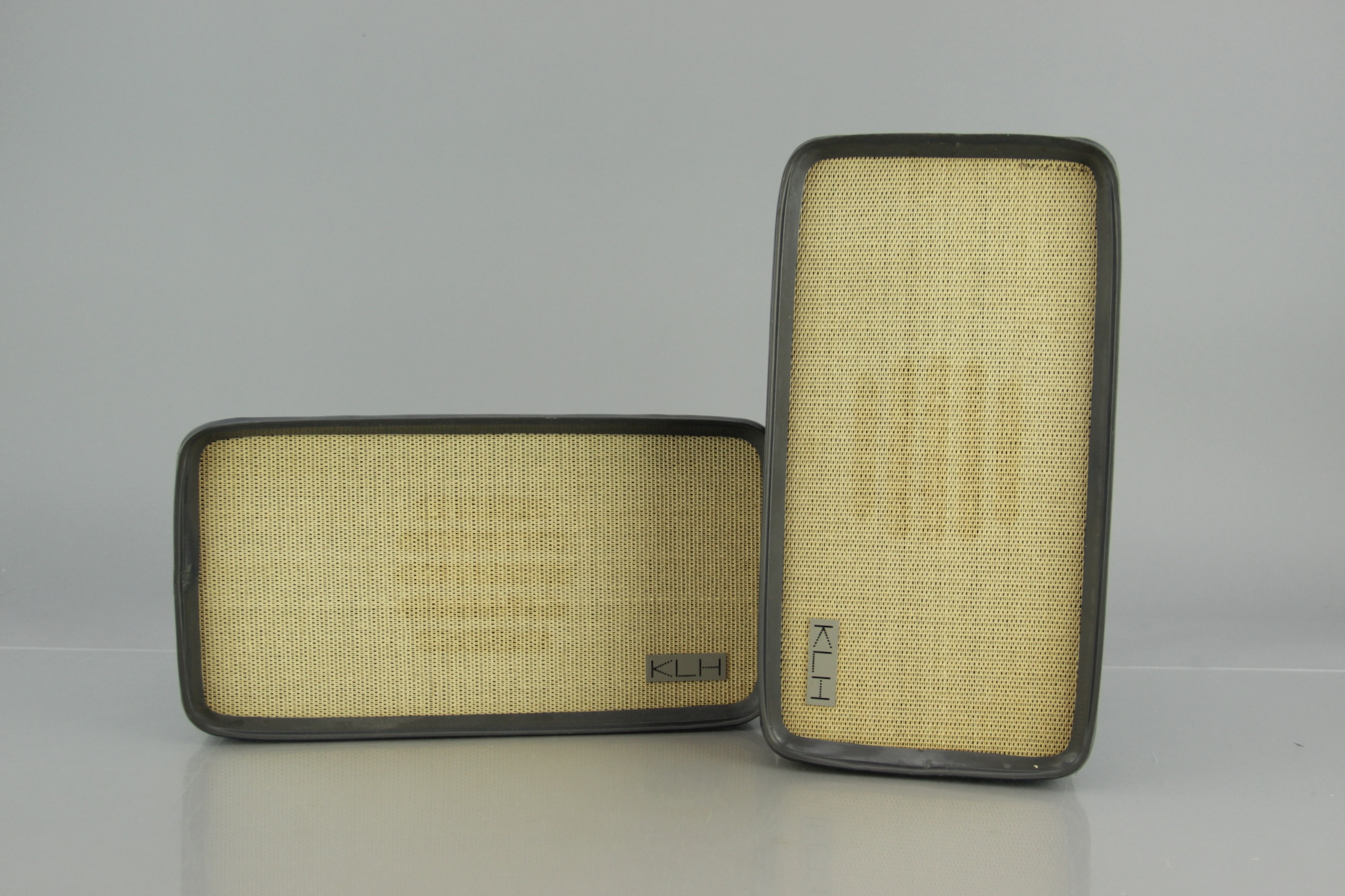 KLH Model 11 Turntable and Speaker Stereo Set