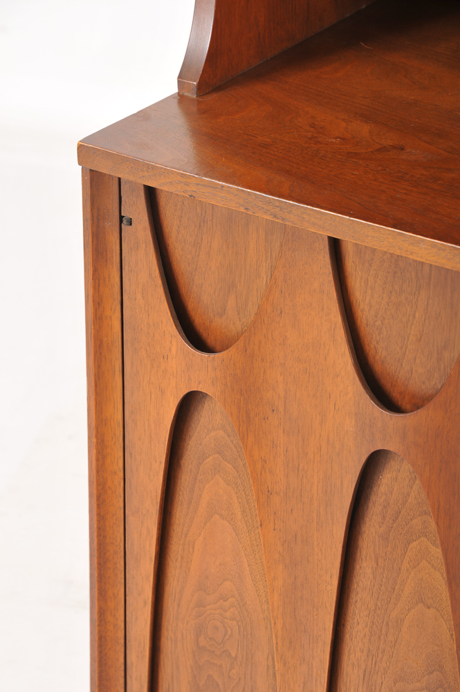 Broyhill Modernist Hutch