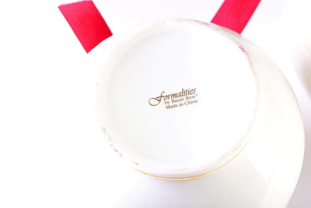 Baum Brothers Victorian Rose Vase Collection