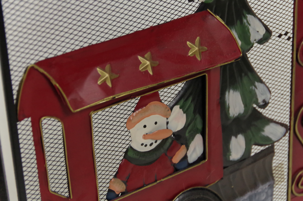 Hand-Painted Metal Christmas Fireplace Screen