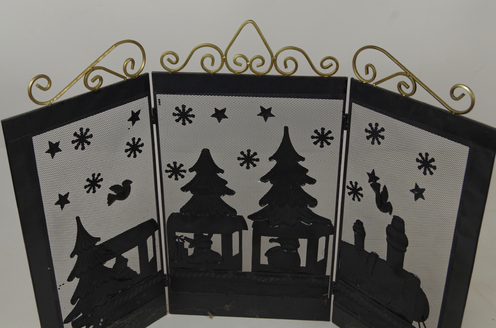 Hand-Painted Metal Christmas Fireplace Screen