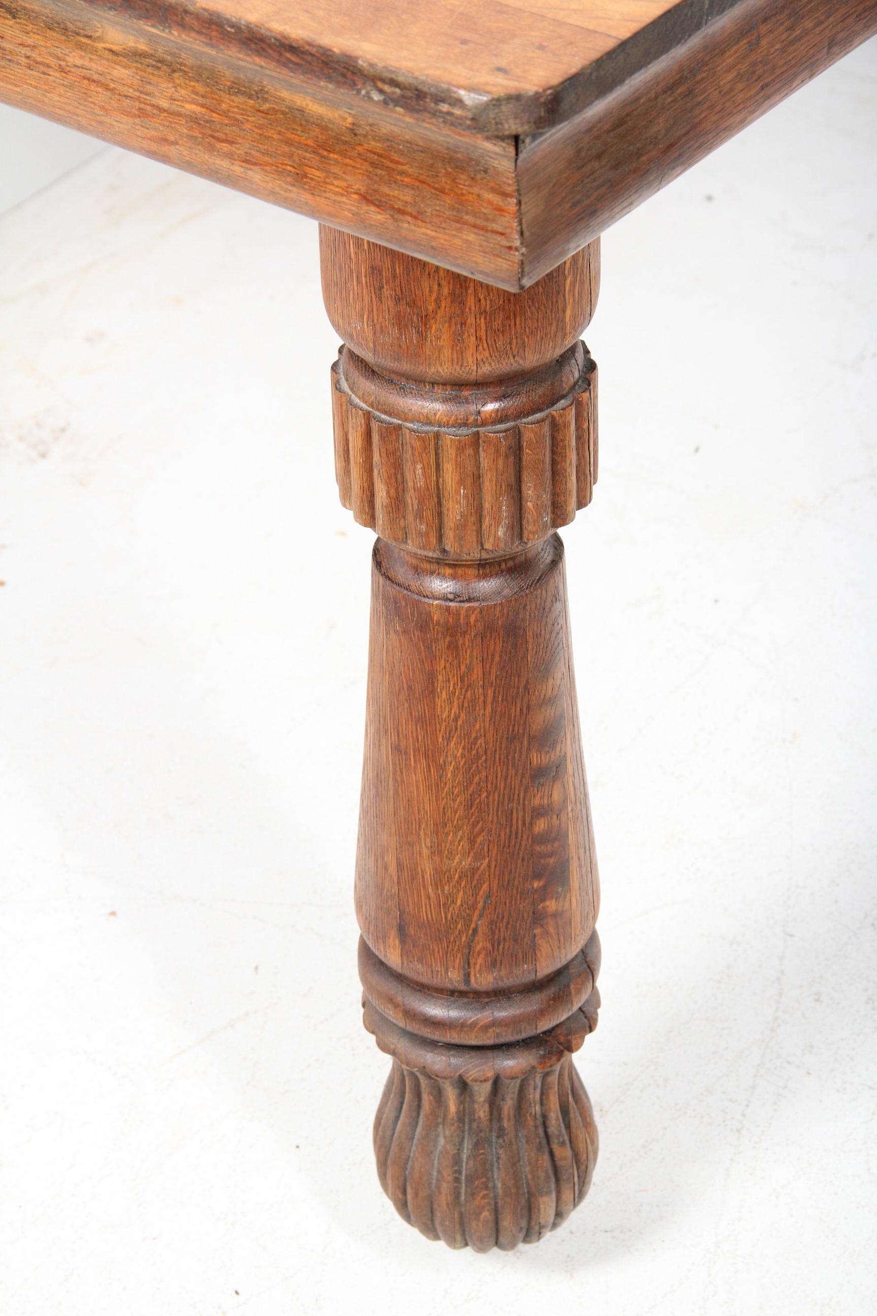 Rustic Pine Wood Table