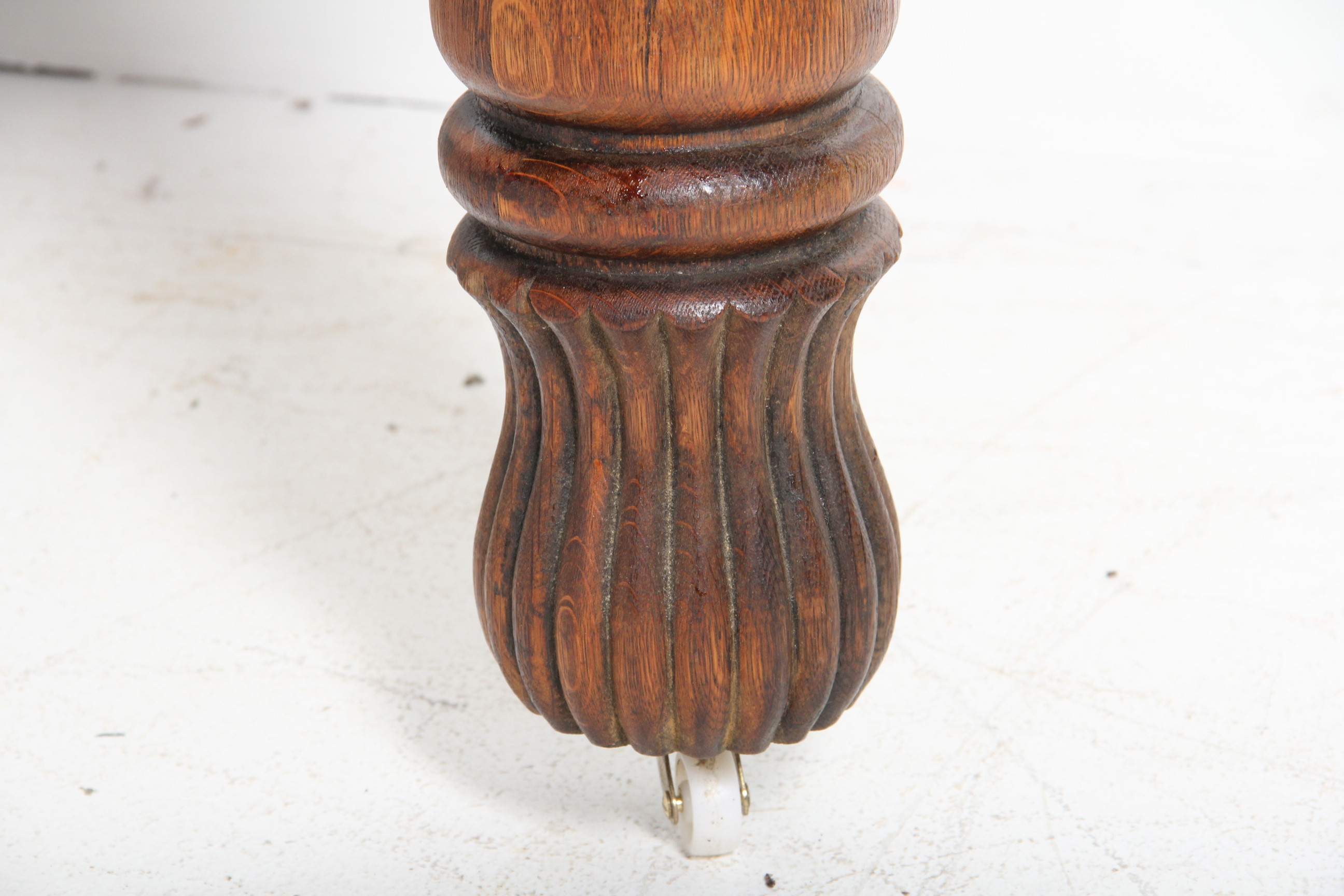 Rustic Pine Wood Table