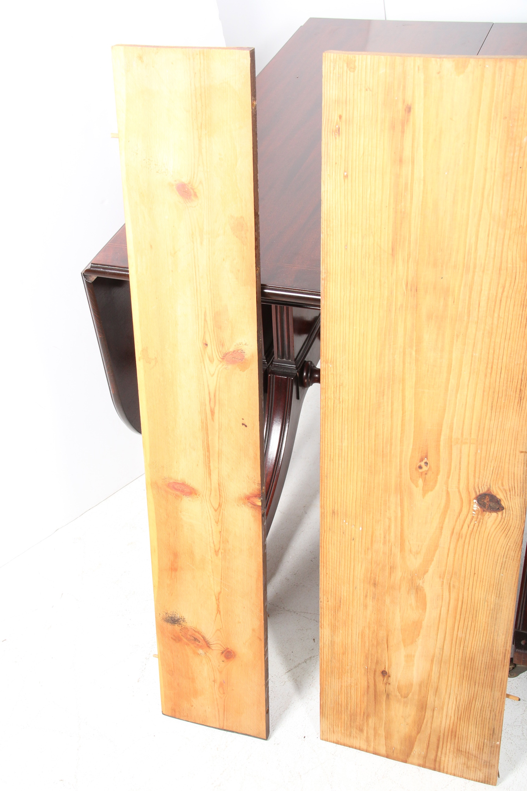 Rustic Pine Wood Table