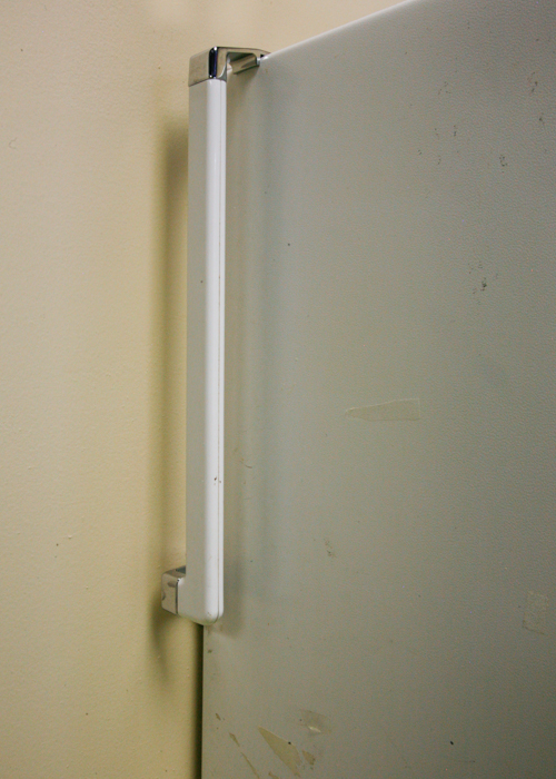 Sanyo Apartment Size Refrigerator