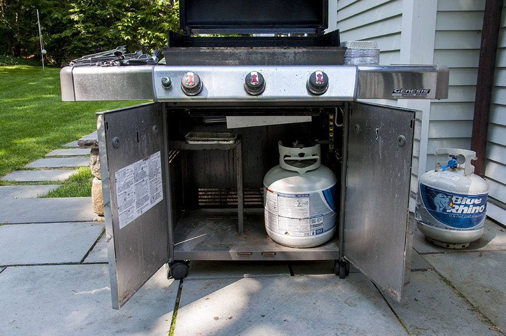 Weber Genesis E-310 Grill and Tools
