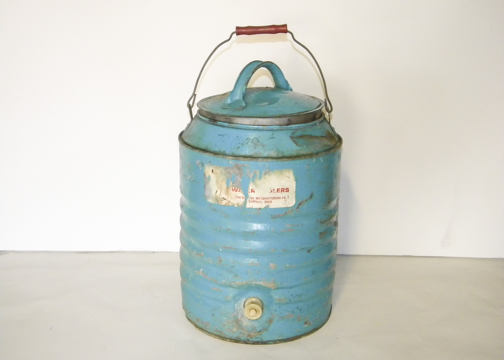 Vintage Metal Insulated Drink Dispenser