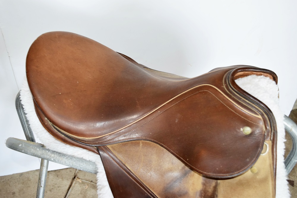 Vintage George Kieffer Munchen Dressage Saddle with Girth