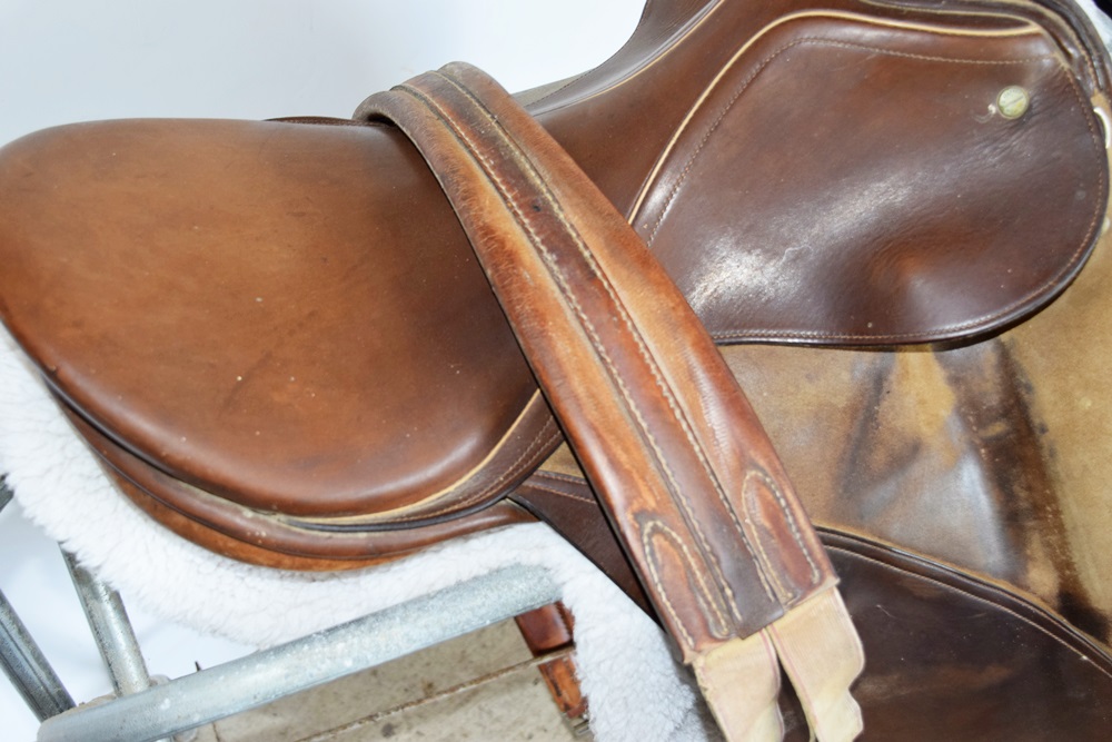 Vintage George Kieffer Munchen Dressage Saddle with Girth