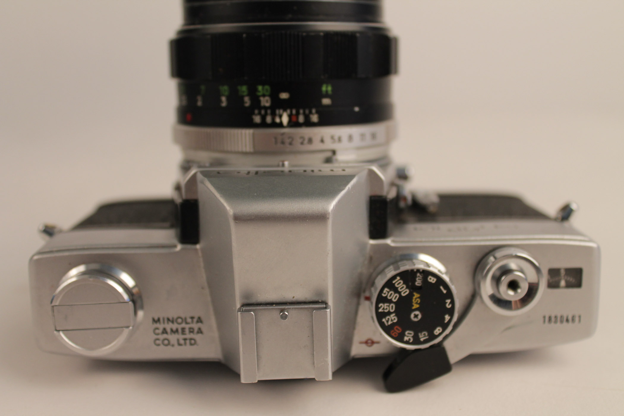 Minolta 35 MM SRT 101 Camera in Carrying Case