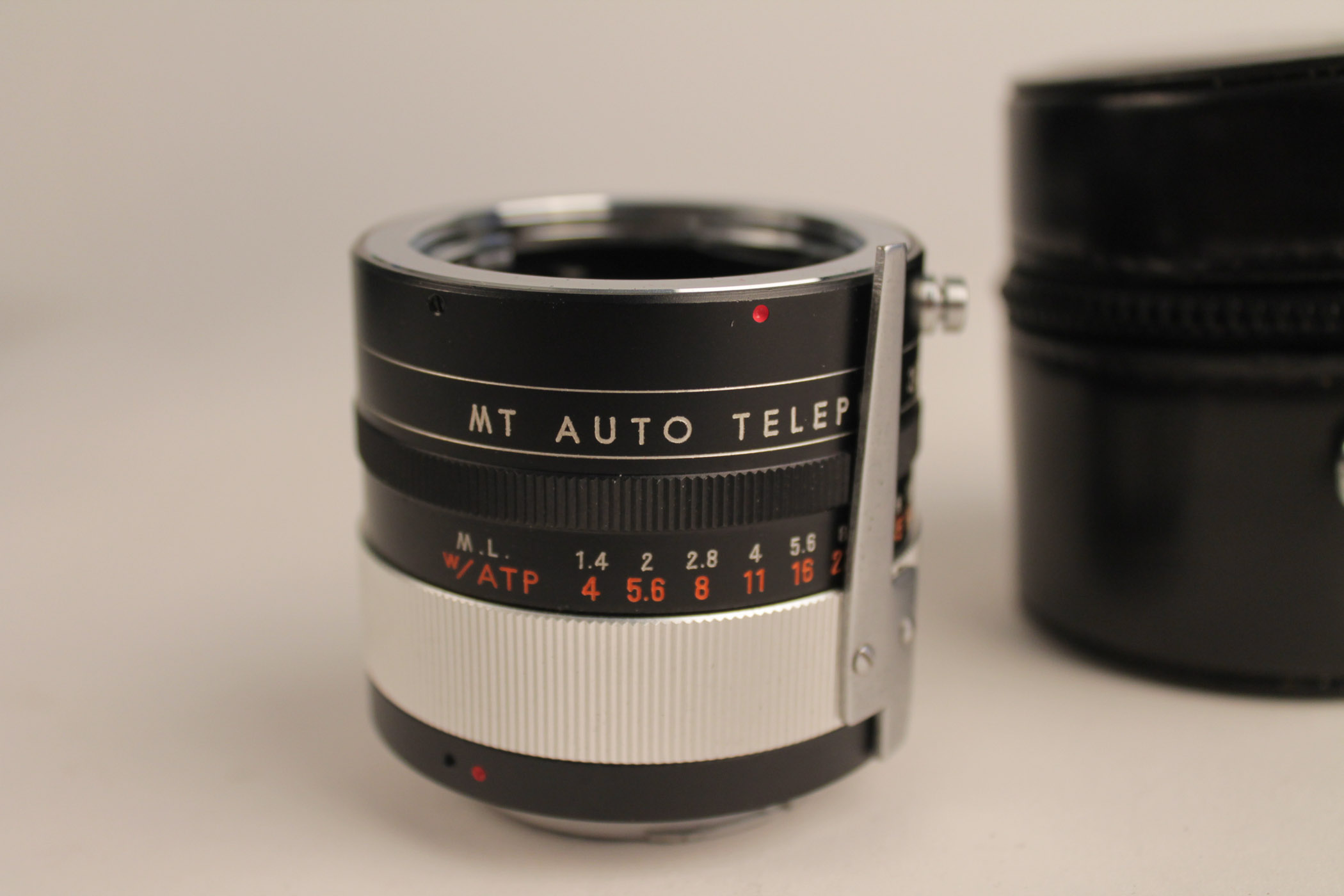 Minolta 35 MM SRT 101 Camera in Carrying Case