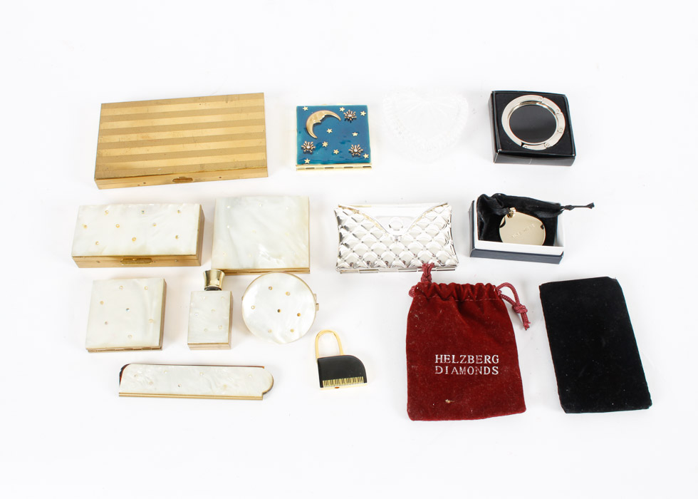 Vintage Women's Compact Collection