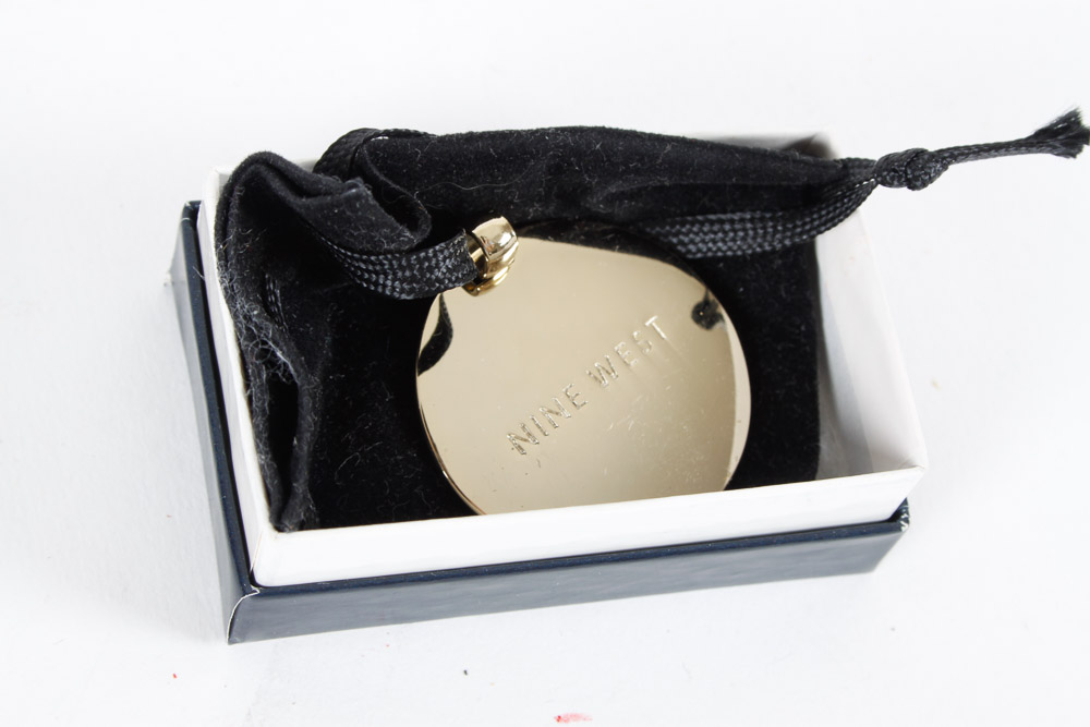 Vintage Women's Compact Collection