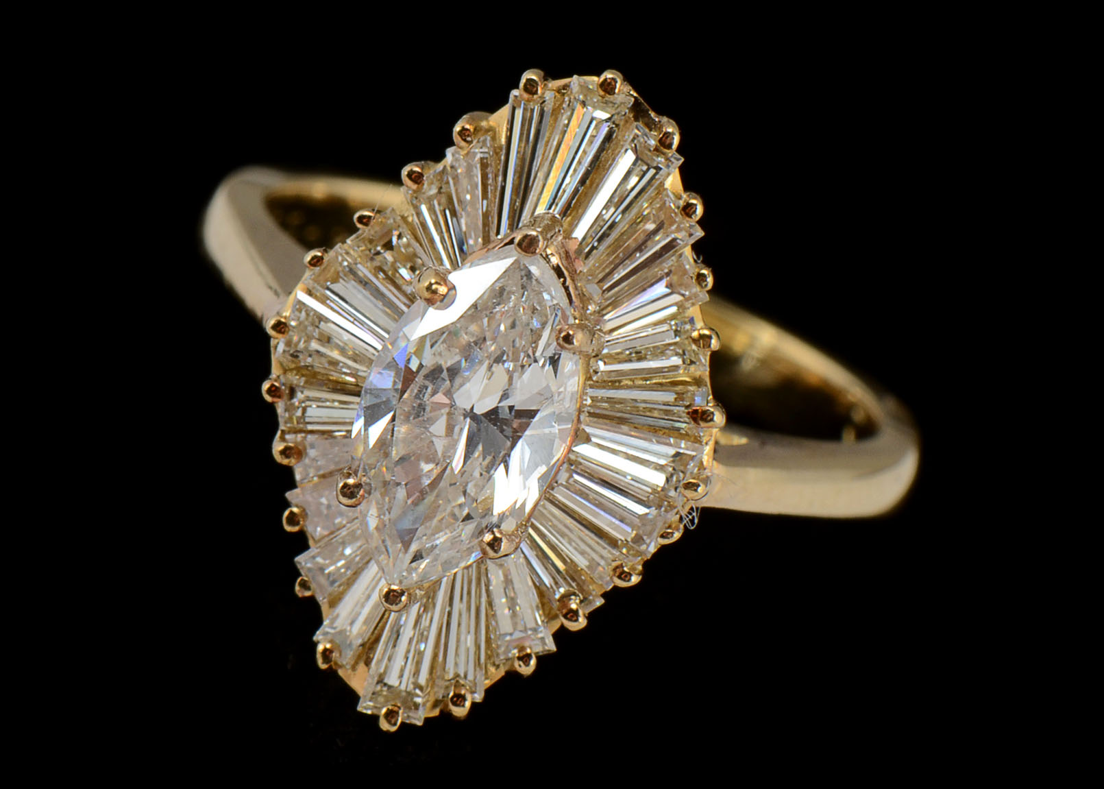 18K Yellow Gold Diamond Ring