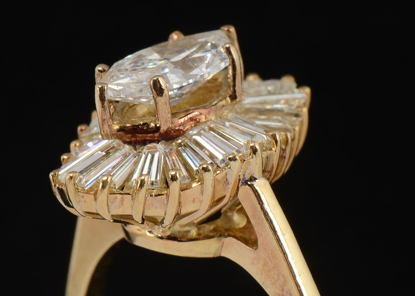 18K Yellow Gold Diamond Ring