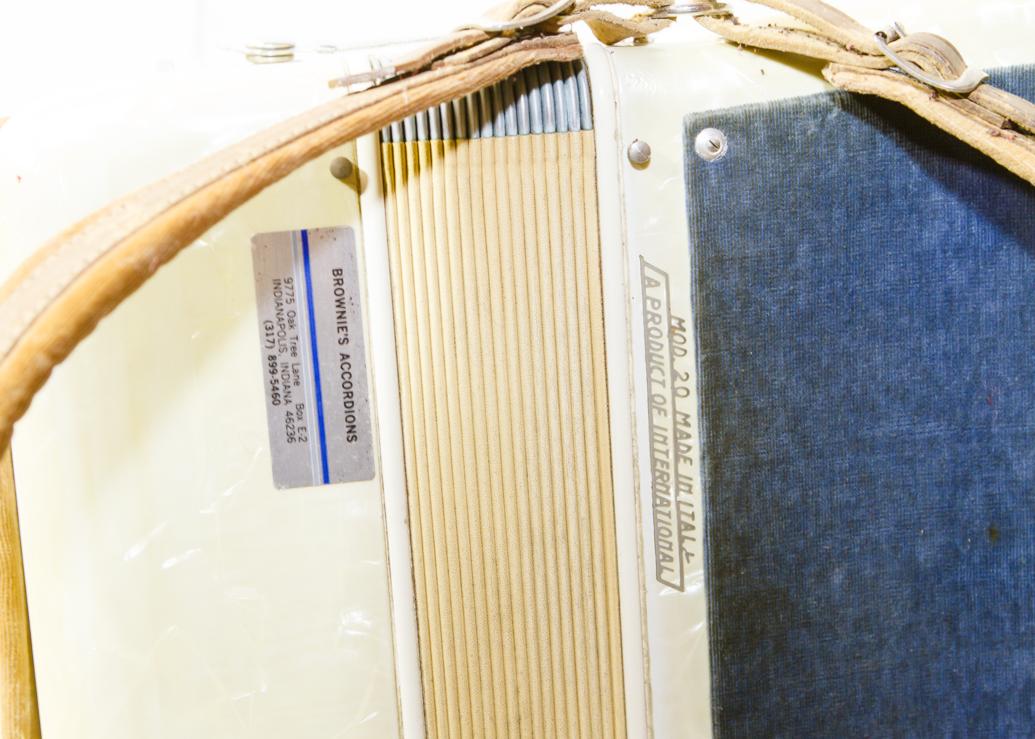 Vintage Italian Lira International Accordian