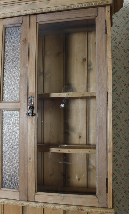 Kitchen Hutch with Stained Glass Accents