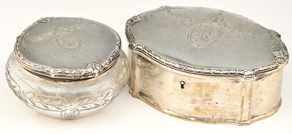 Wm. B. Kerr Sterling Silver Extensive Vanity Set