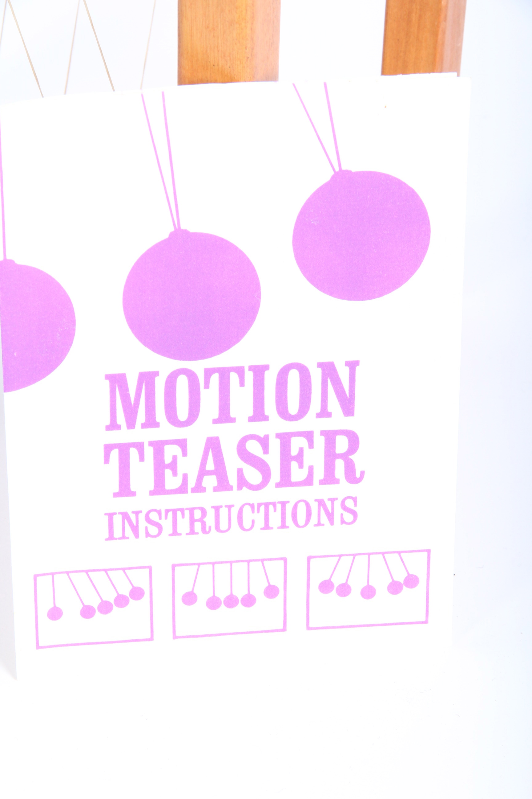 "Motion Teaser" Toy