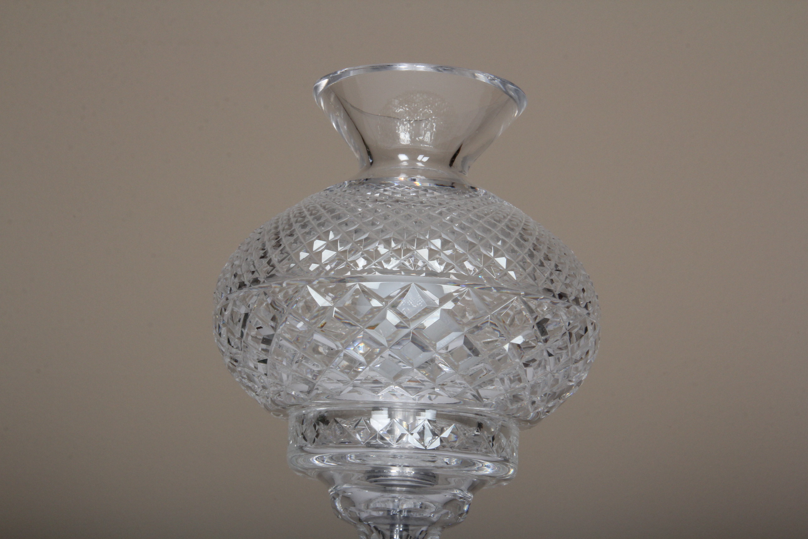 Sparkling Waterford Crystal "Alana" Electrified Hurricane Lamp