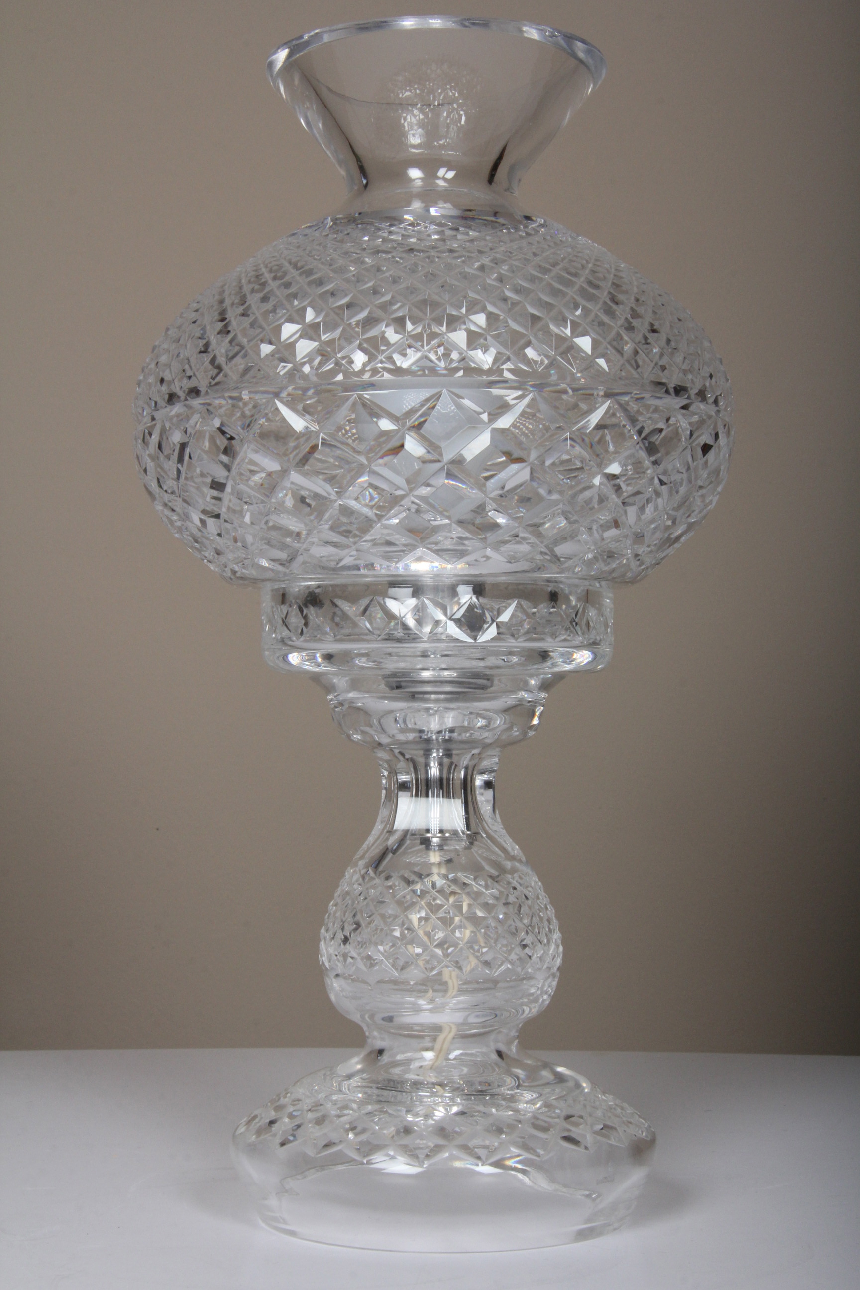 Sparkling Waterford Crystal "Alana" Electrified Hurricane Lamp