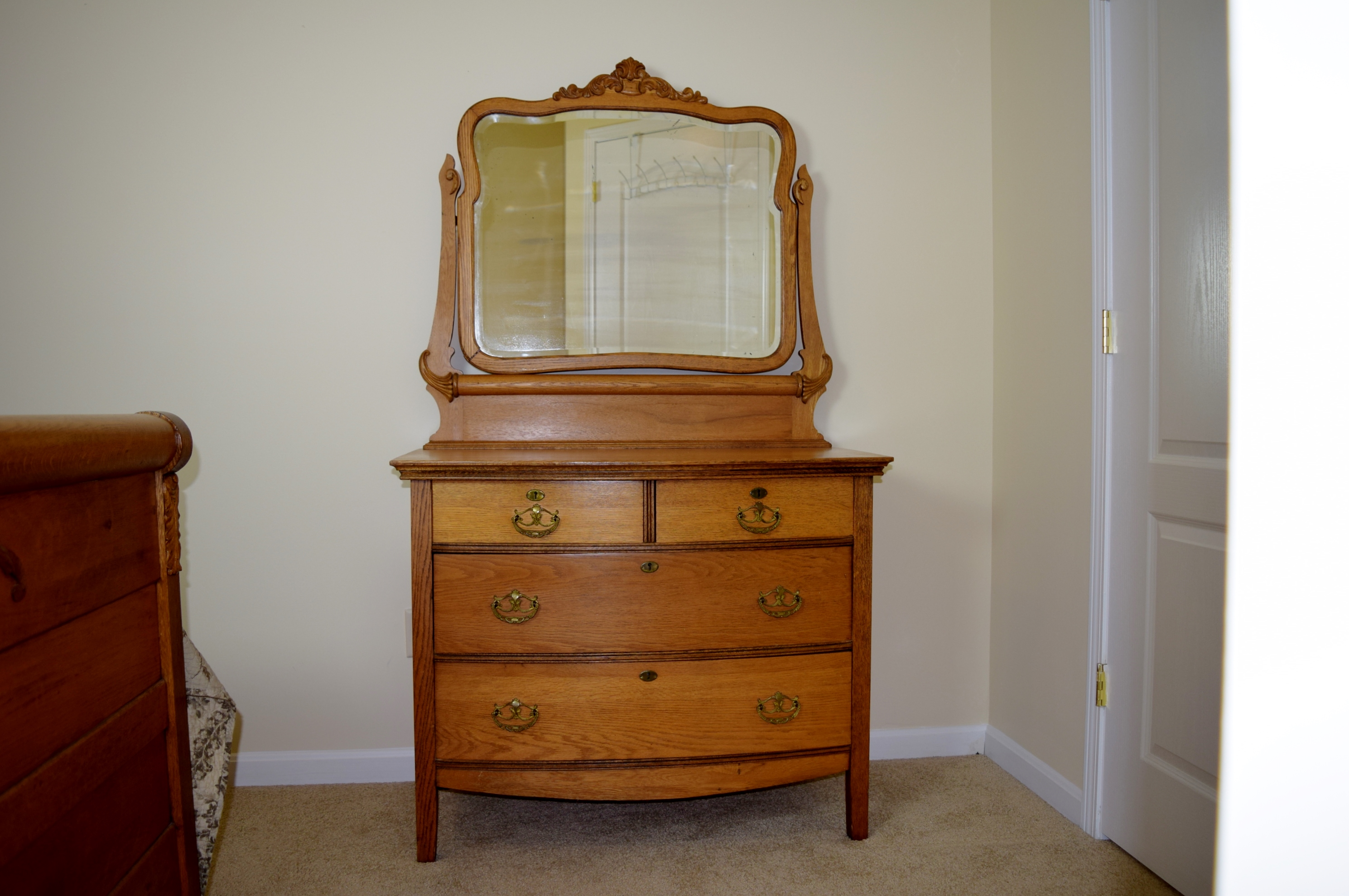 Antique Oak Dresser With Mirror