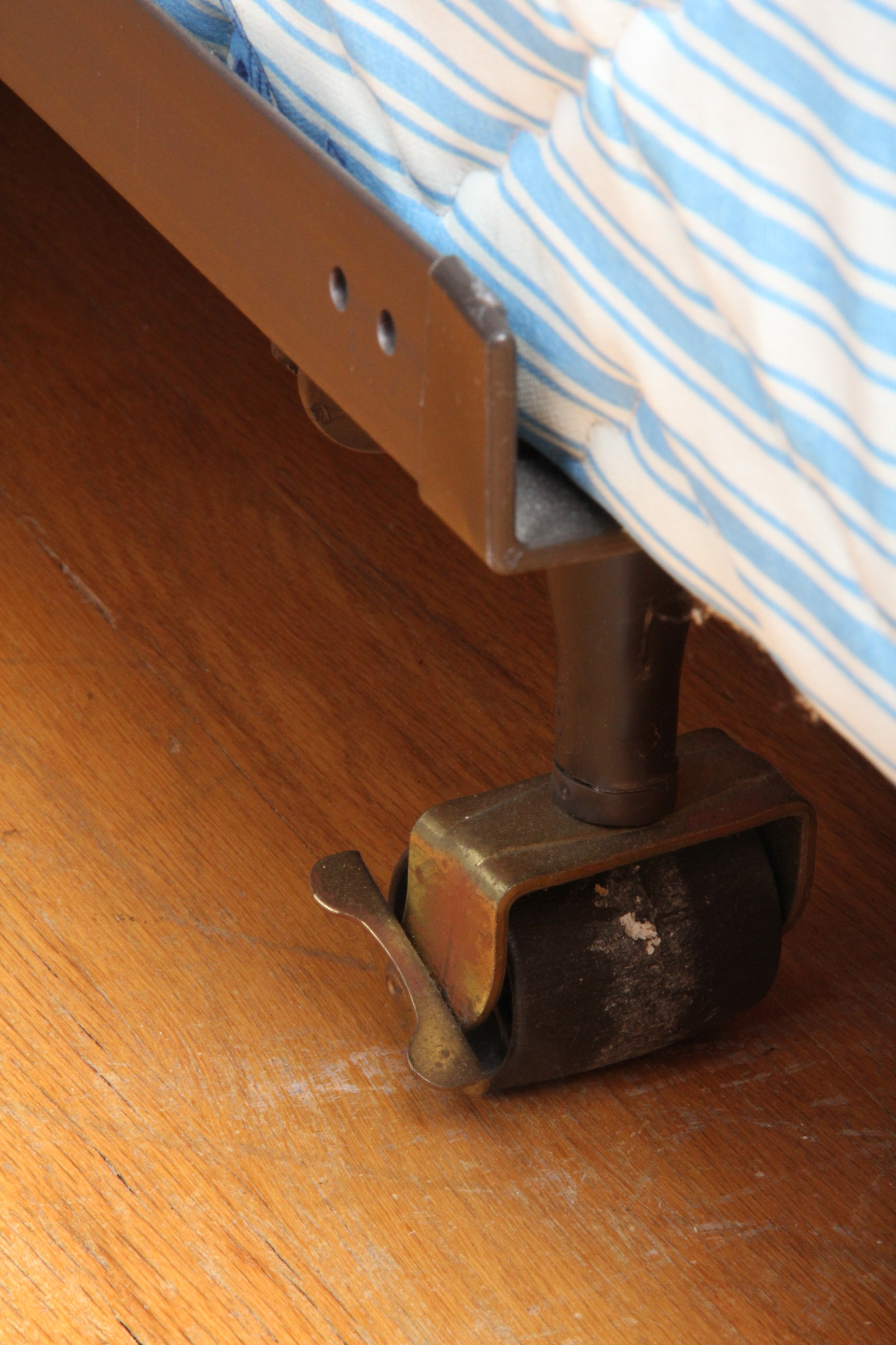 Queen Size Bed Frame