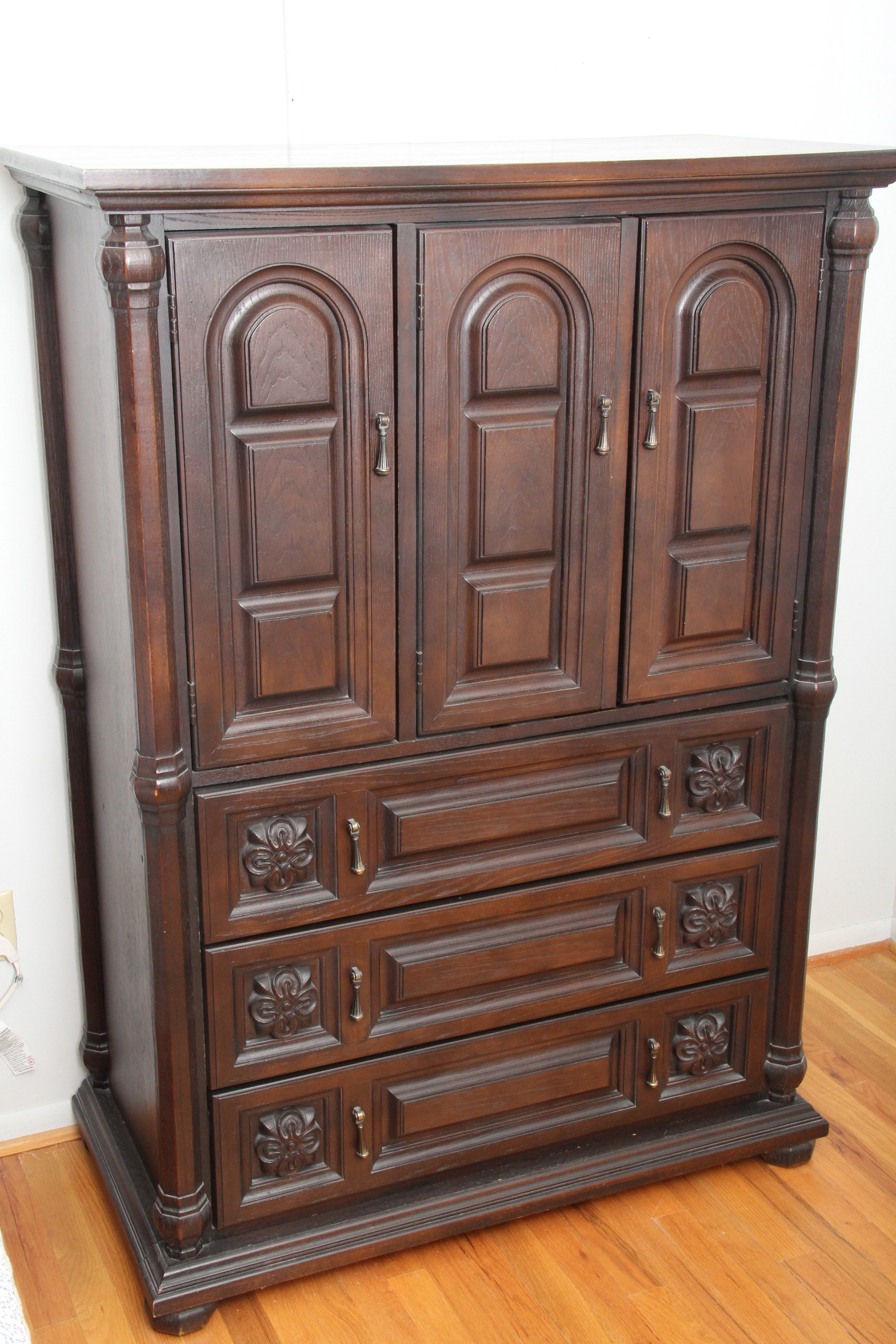 Mediterranean Style Bedroom Set