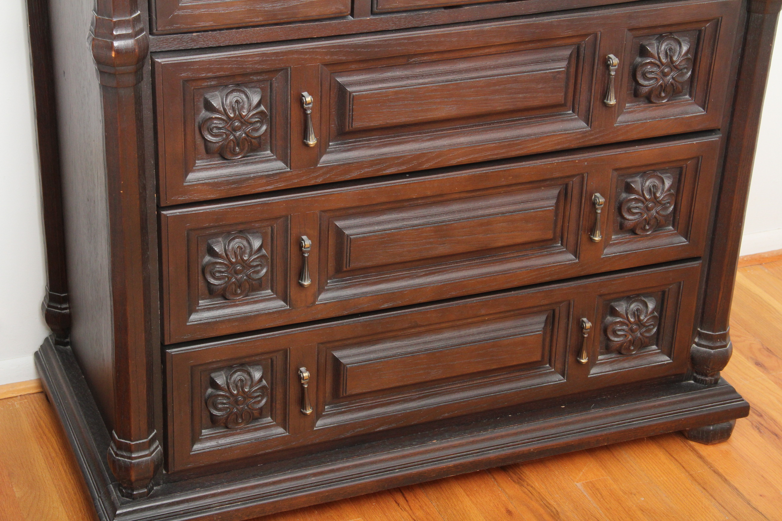 Mediterranean Style Bedroom Set