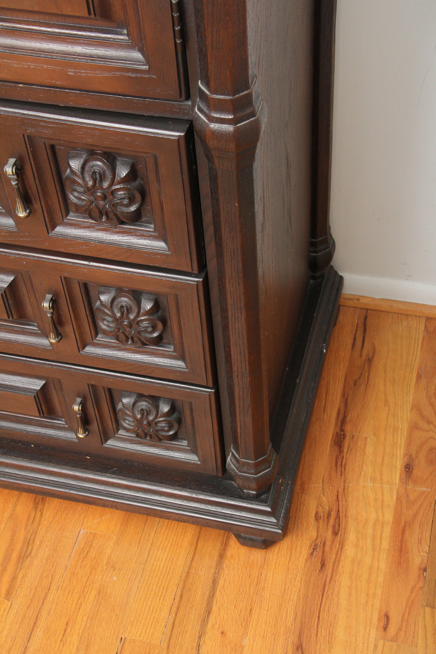 Mediterranean Style Bedroom Set