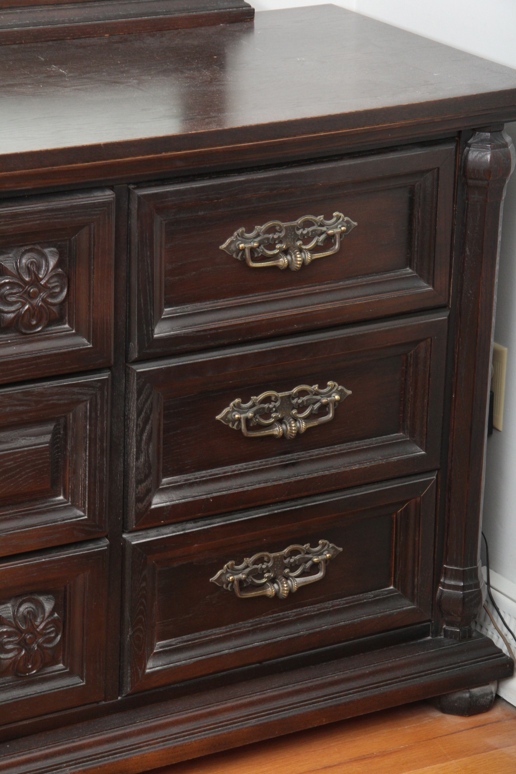 Mediterranean Style Bedroom Set