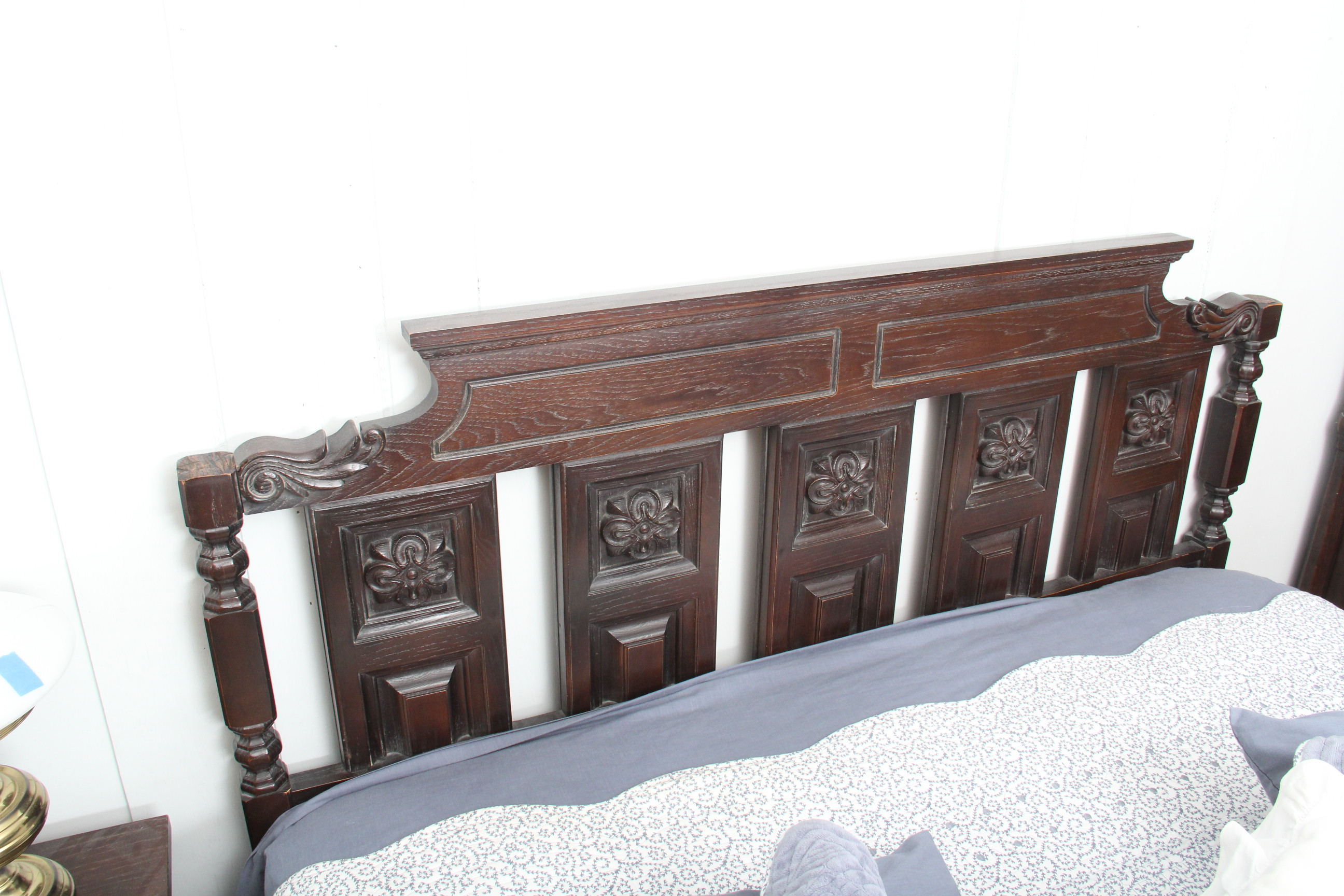 Mediterranean Style Bedroom Set