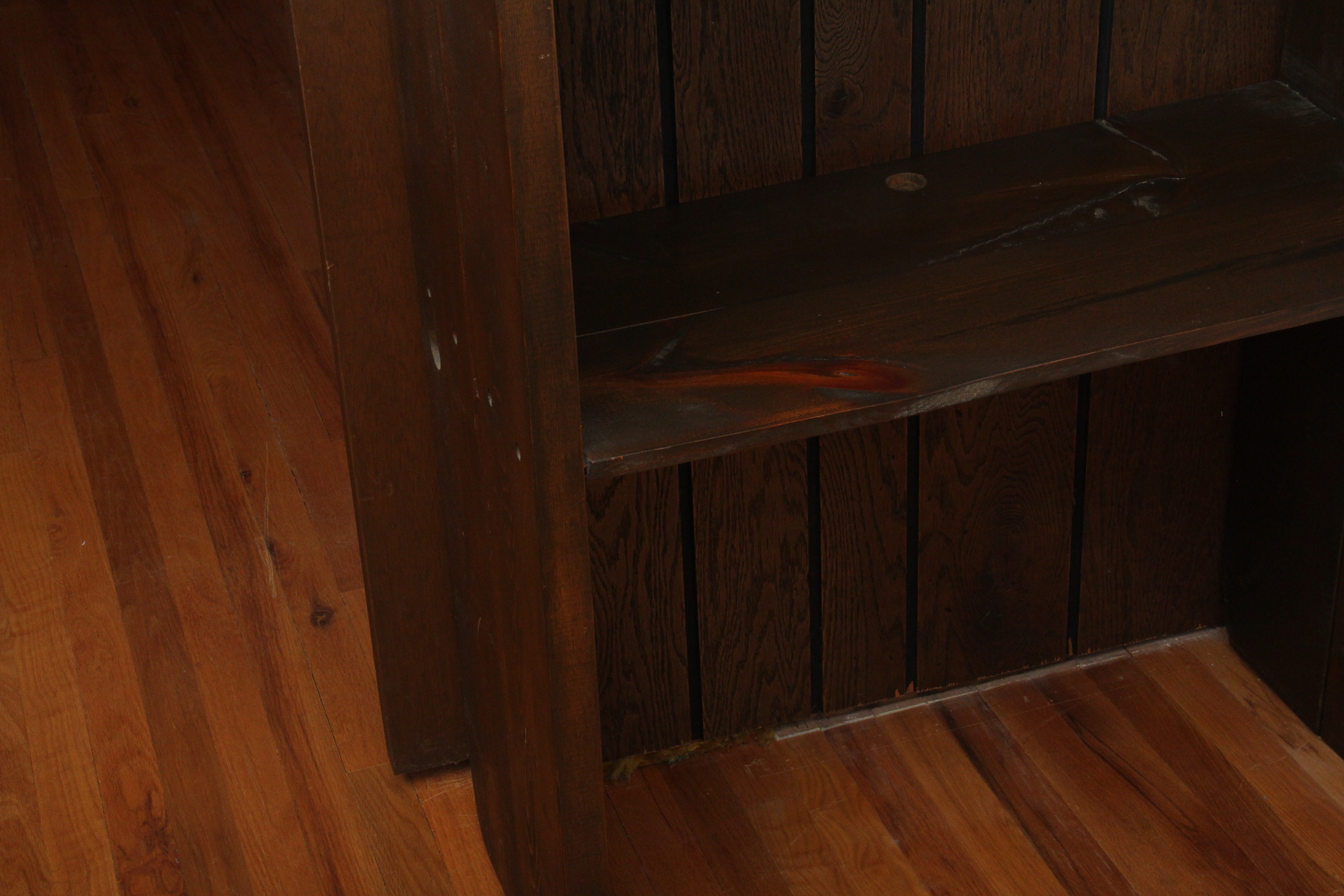 Pine Floor-to-Ceiling Bookcase