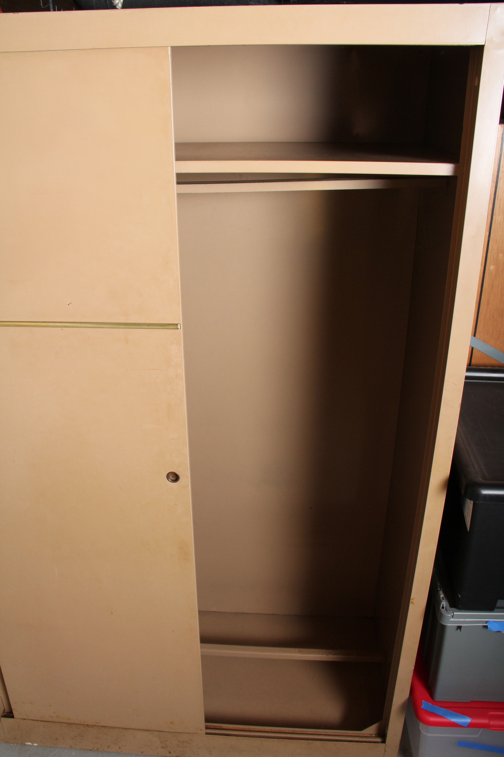 Metal Wardrobe with Sliding Doors