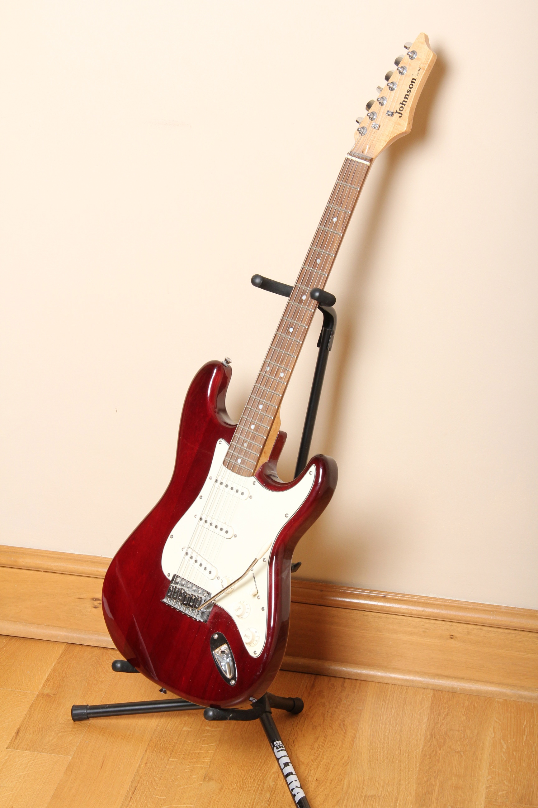 Johnson Strat Style Electric Guitar