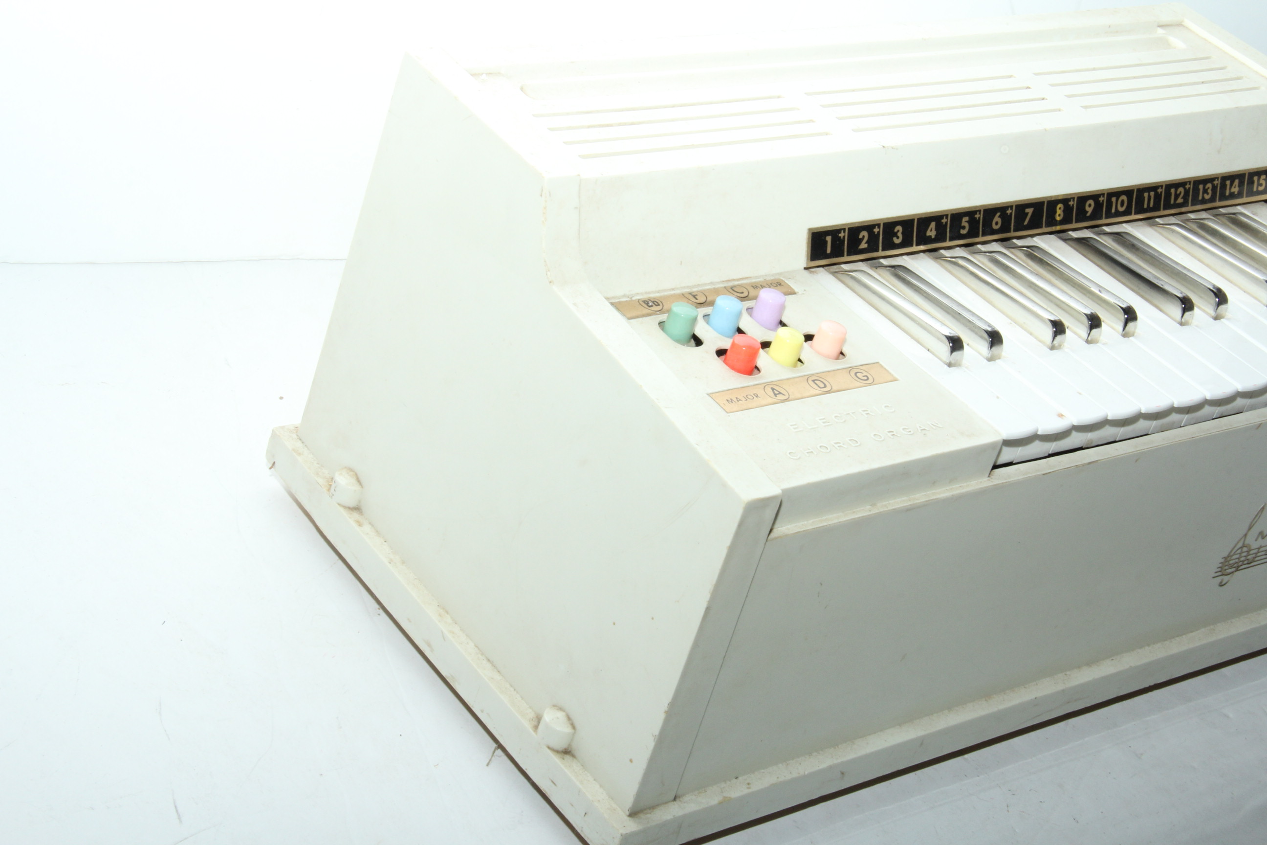 Magnus Electric Chord Organ