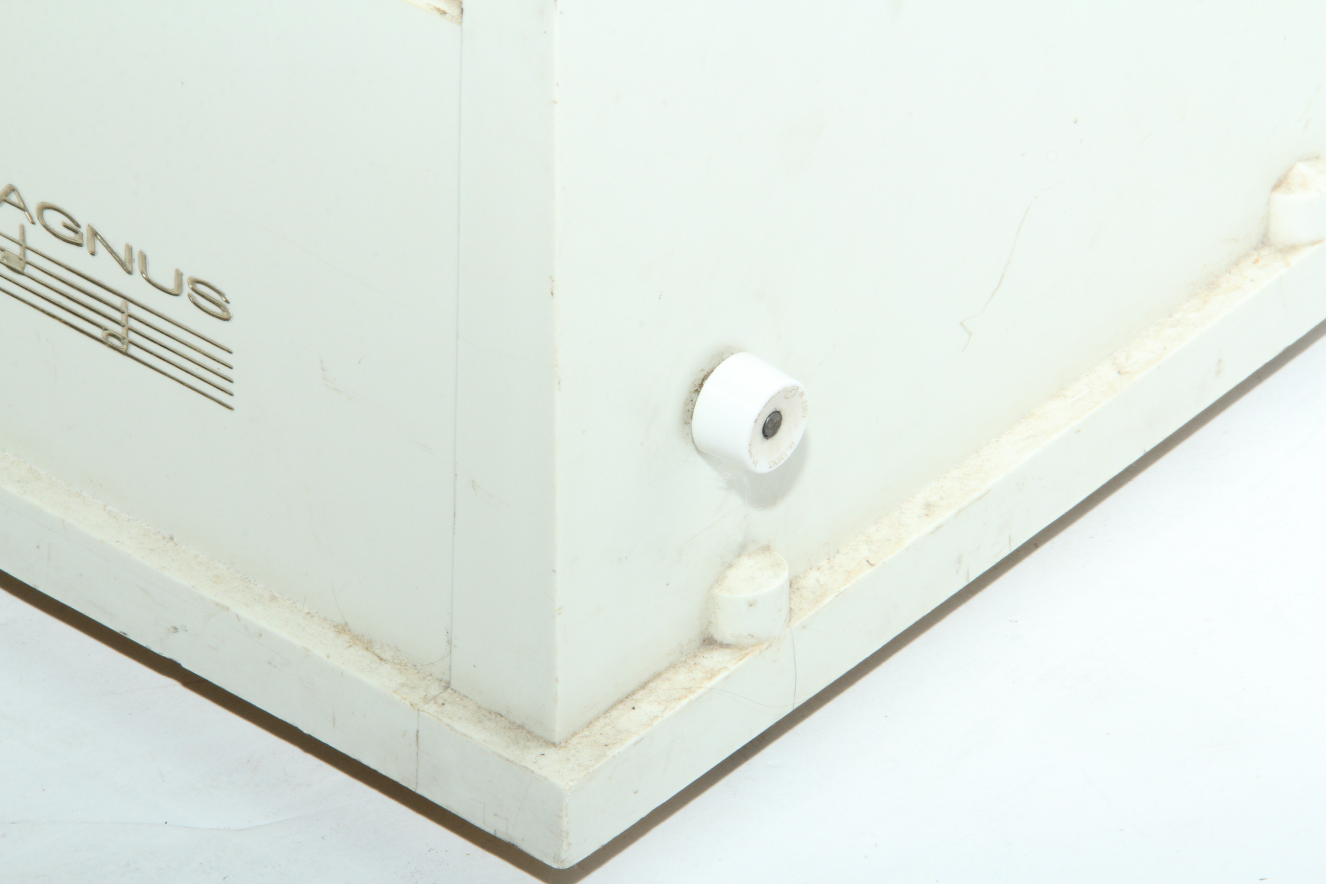 Magnus Electric Chord Organ