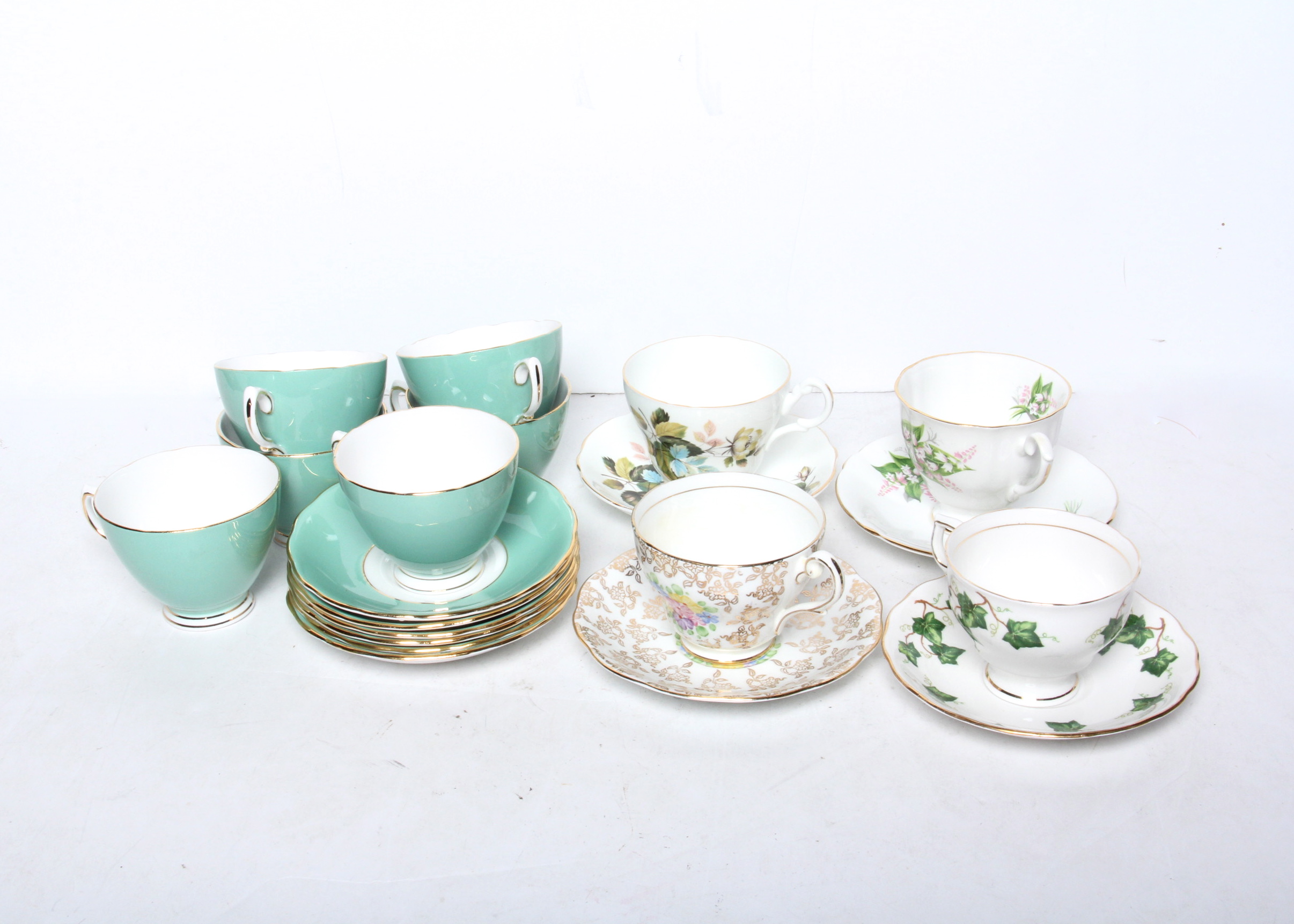 Cottage Chic English Bone China