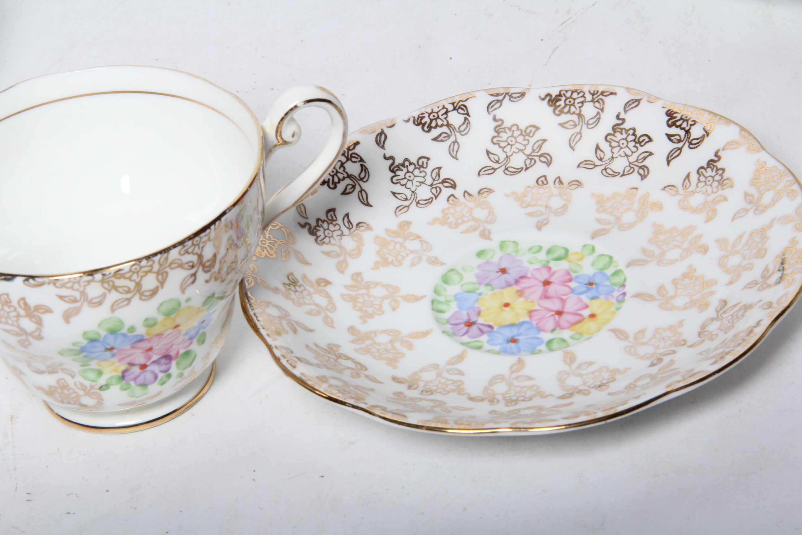Cottage Chic English Bone China