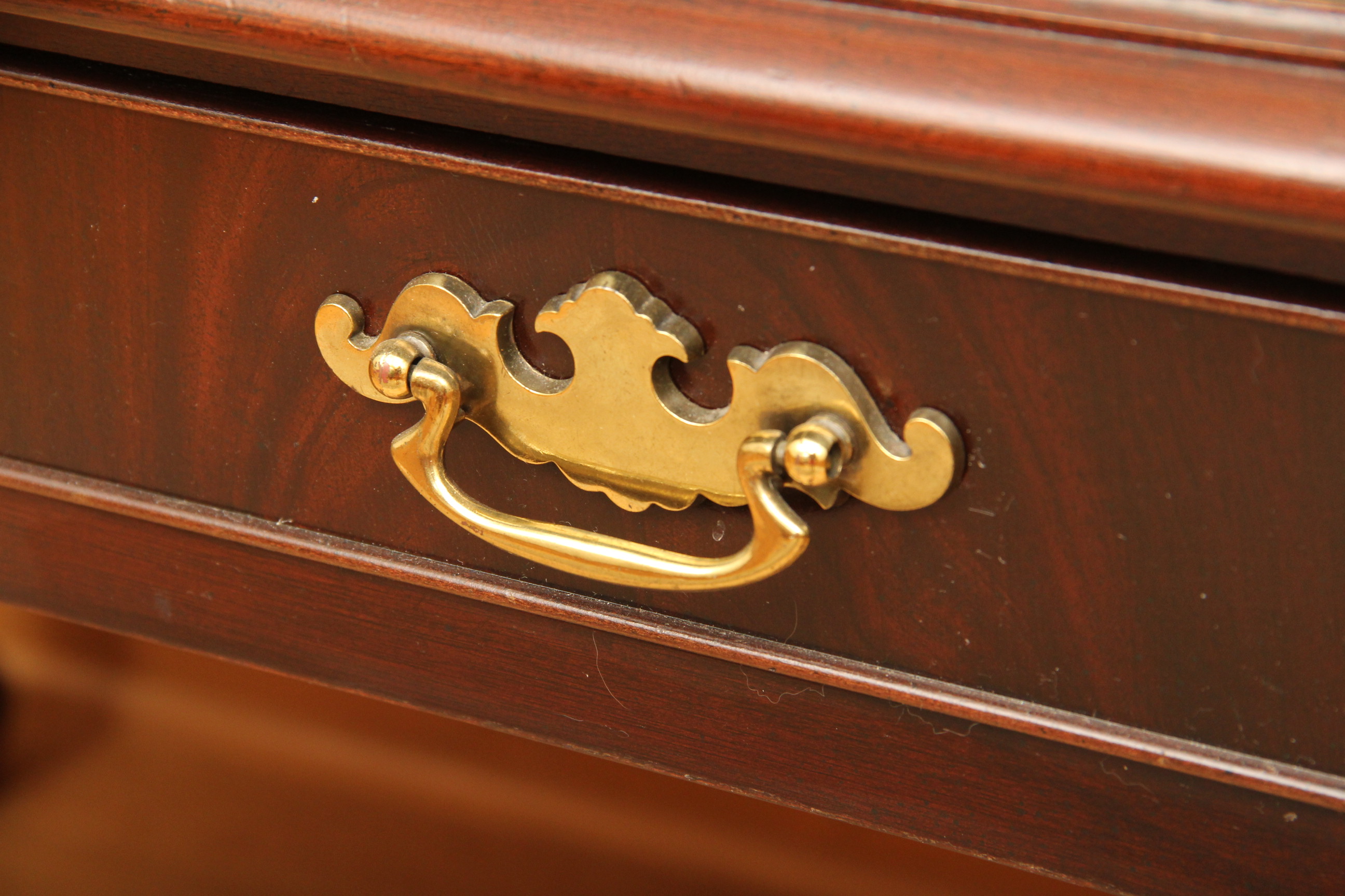 Vintage Hekman Chippendale Style Executive Desk