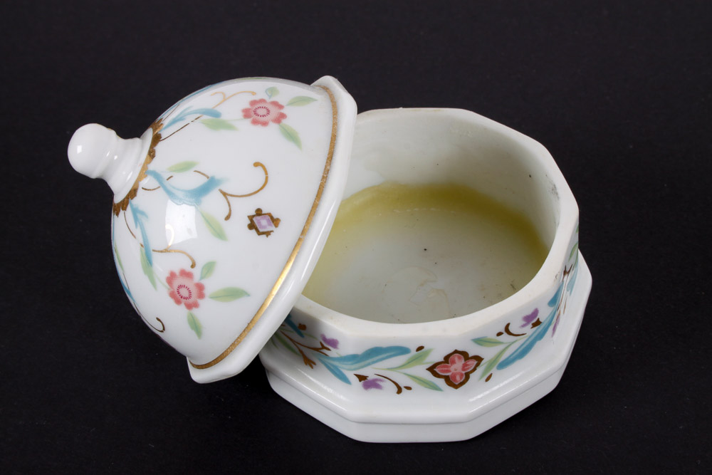 Decorative Ceramic Boxes