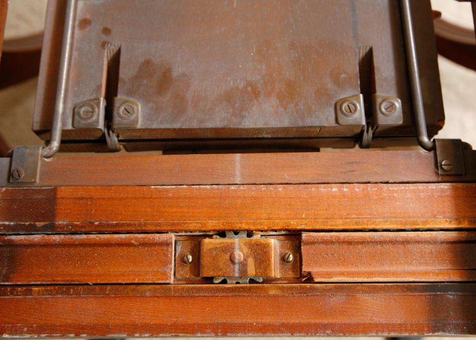 Vintage Thomasville Duncan Phyfe Style Dining Table and Chairs
