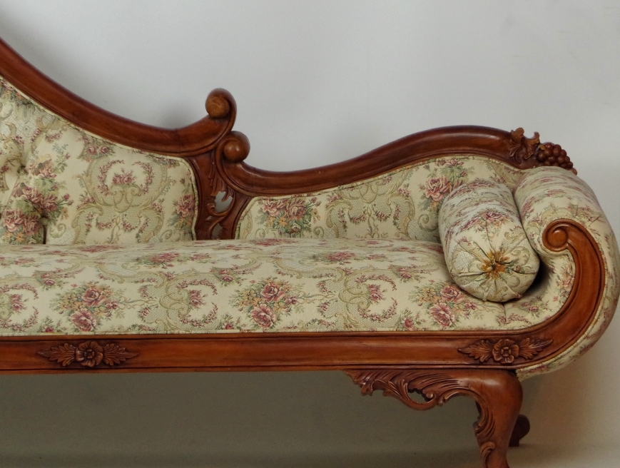 Belter Style Rosewood Settee