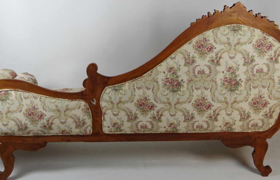 Belter Style Rosewood Settee