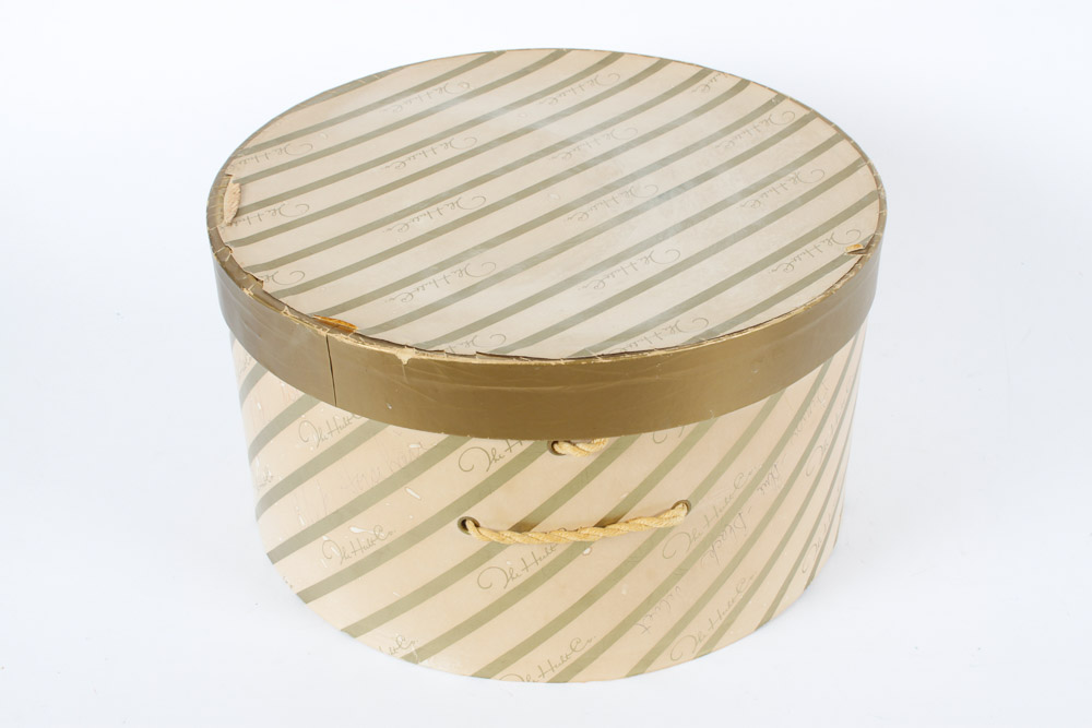 Trio of Vintage Fascinator Hats and Hat Box