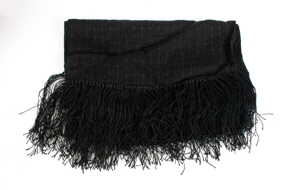 Ladies Scarves and Shawls